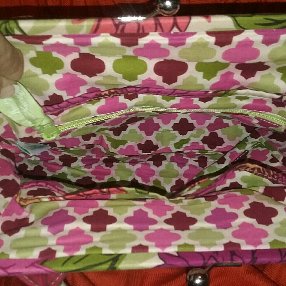 Handbag - Picture 2 of 3